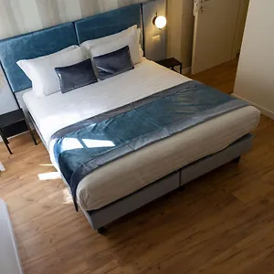 At St. Peter Rooms&apartment Affittacamere