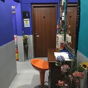 Albergue Volturno House, Roma